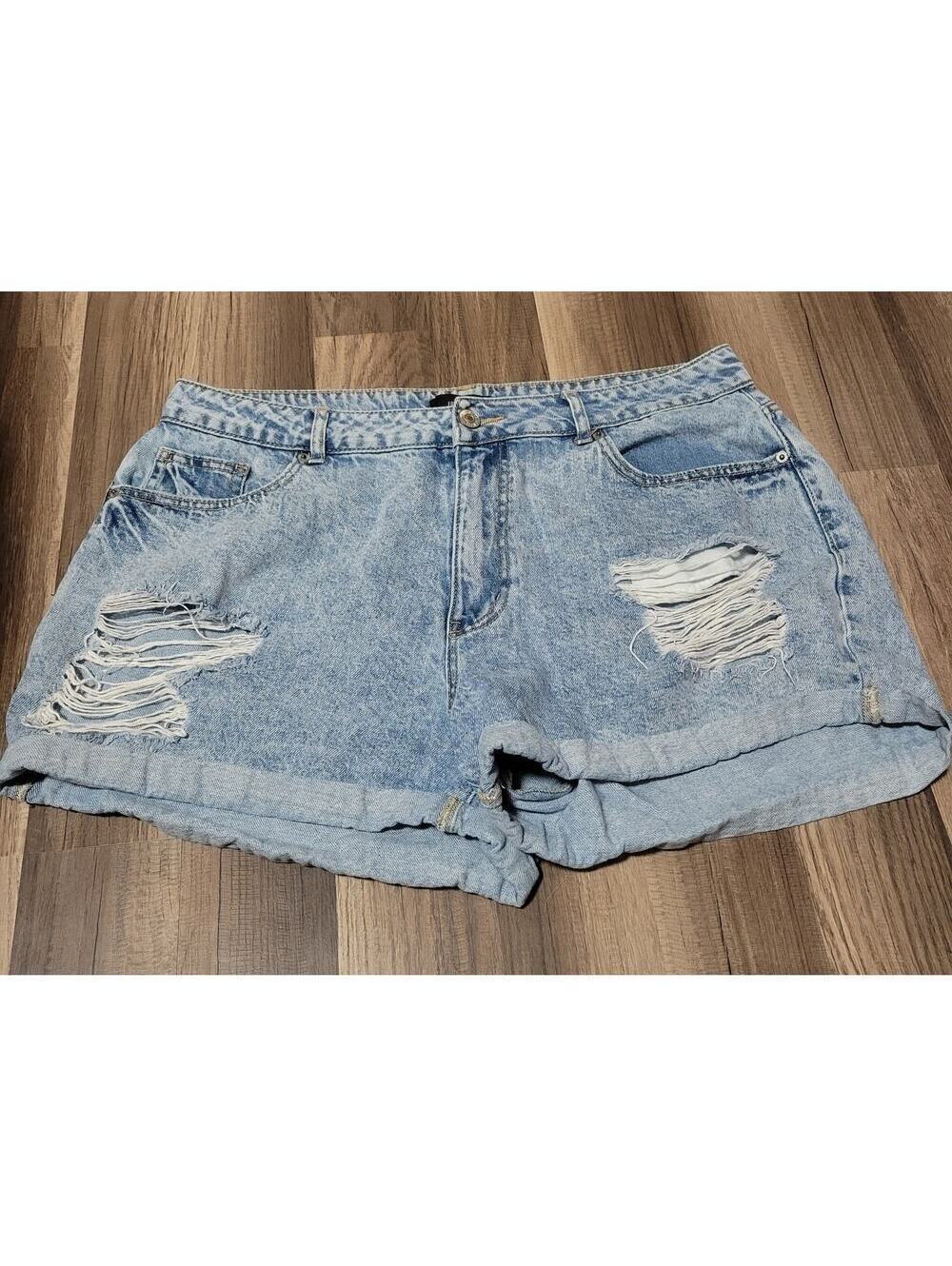 Forever 21 Women's Distressed Acid Wash Denim Shorts High Rise Size 14
